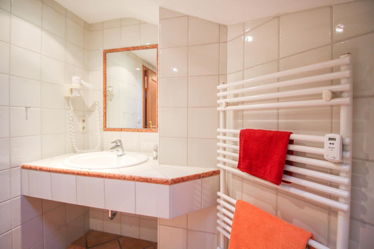 Apartments- Und Ferienhaus Anton การ์มิช-พาร์เทนเคียร์เชน ภายนอก รูปภาพ